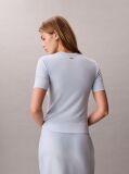 Μπλε T-Shirt Με Ριπ Ύφασμα Και Slim Γραμμή  Γυναίκα