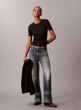 Μαύρο T-Shirt Με Ριπ Ύφασμα Και Slim Γραμμή  Γυναίκα