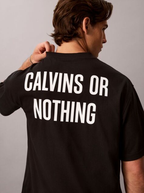 Μαύρο T-shirt Σε Χαλαρή Γραμμή Με Graphic Σχέδιο "Calvins Or Nothing"  Άνδρας