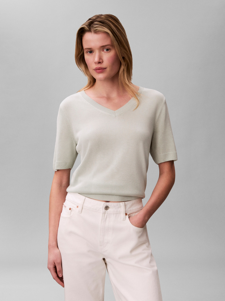 Πράσινο Λεπτό Top Mε V Lαιμόκοψη Aπό Bισκόζη  Γυναίκα