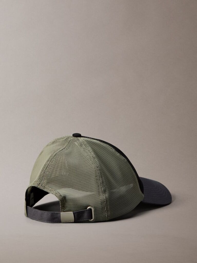 Black Twill Logo Embroidery Trucker Cap  Men