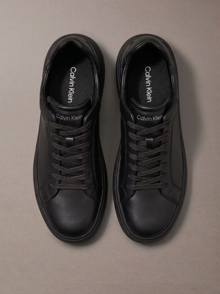 Black Leather Trainers  Men