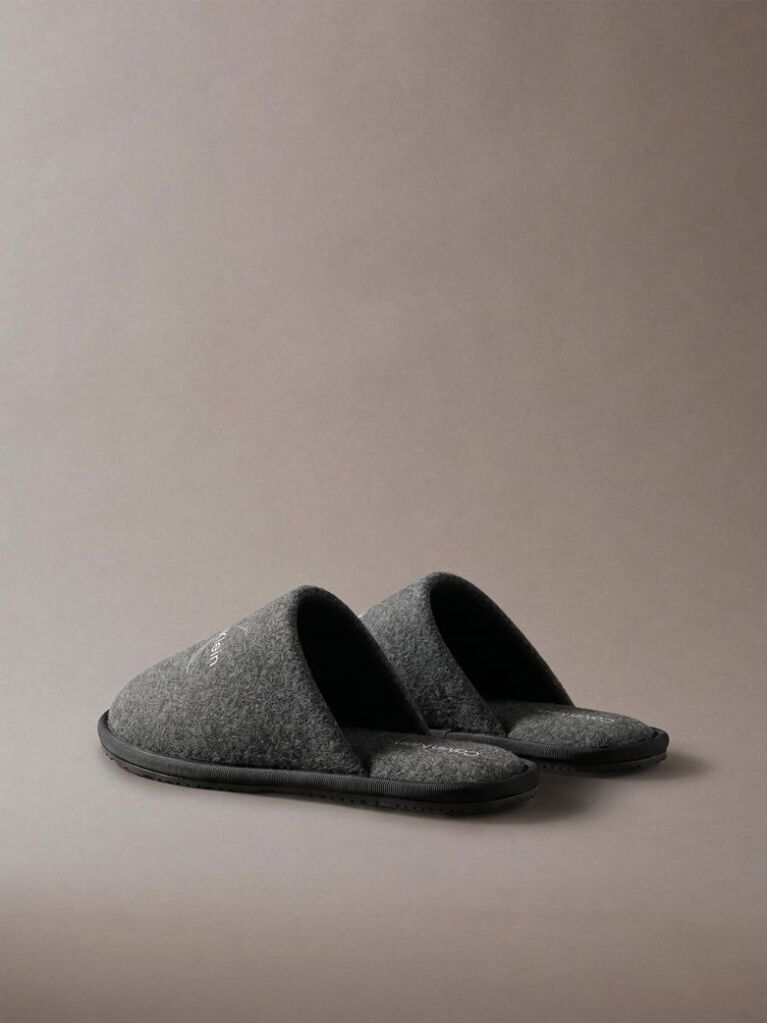 Black Felt Signature Hotel Slippers  Men