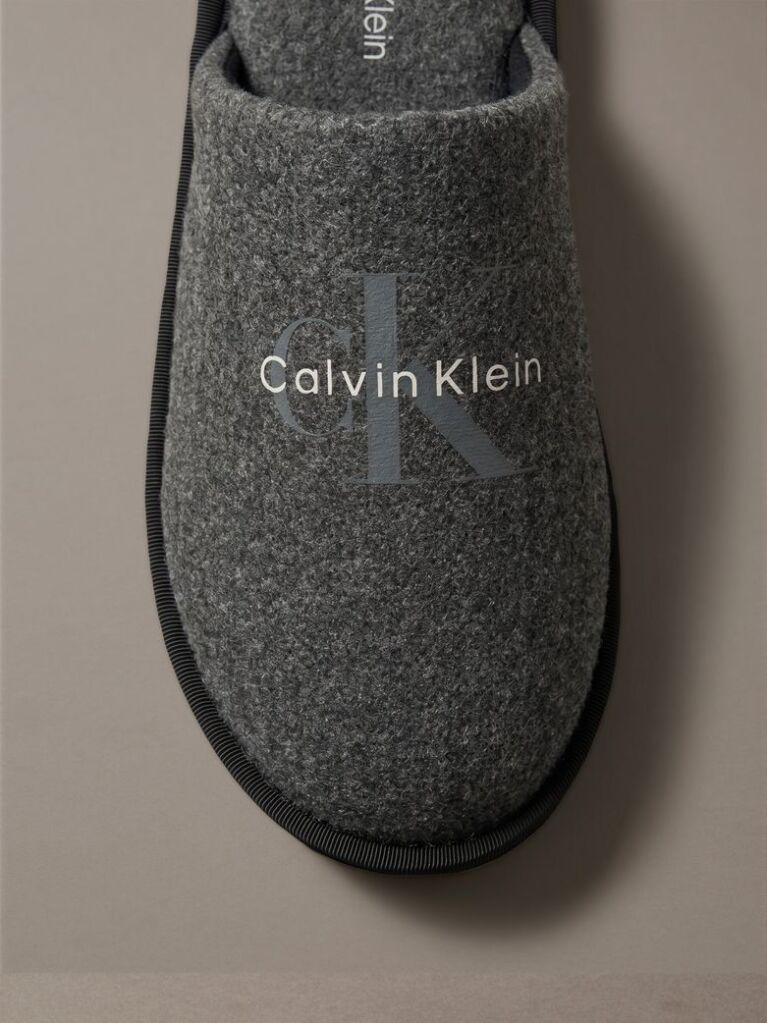Black Felt Signature Hotel Slippers  Men