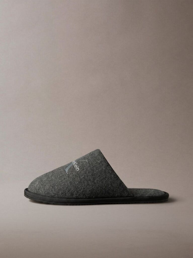 Black Felt Signature Hotel Slippers  Men
