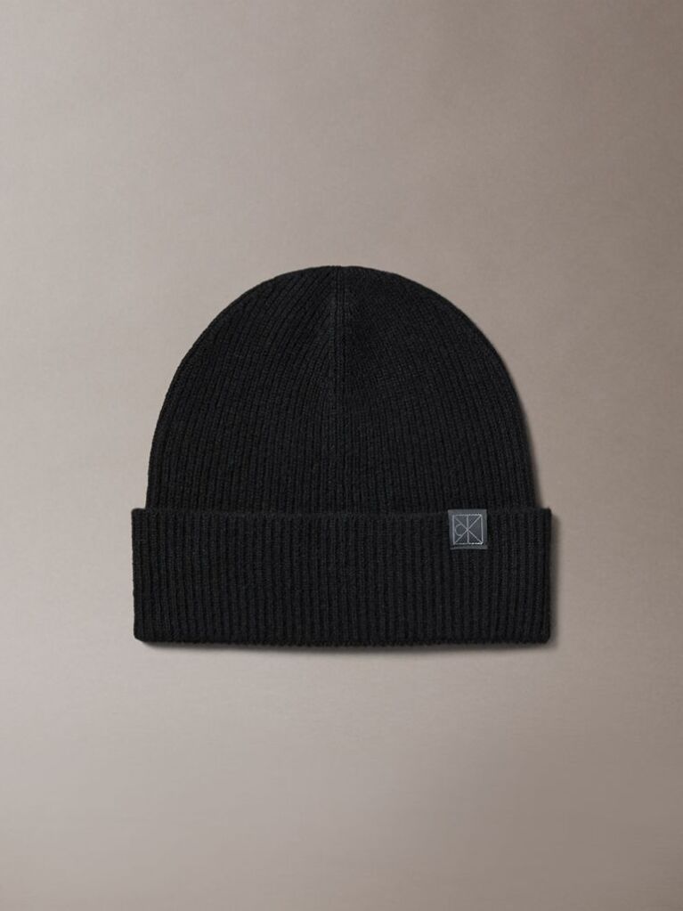Black Cashmere Emblem Logo Beanie  Men