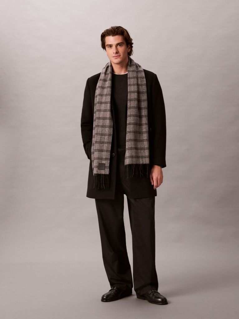Black Checked Wool Leather Badge Scarf  Men